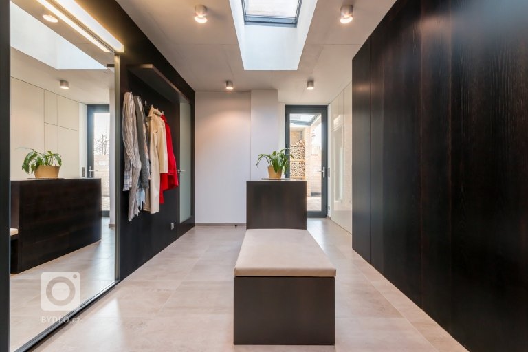 add picture to album