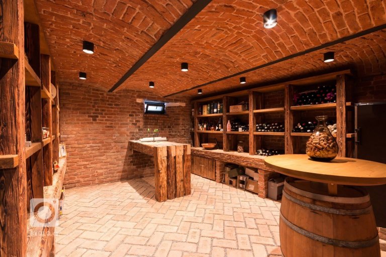 add picture to album