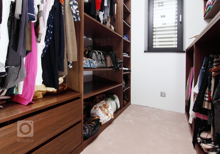 add picture to album