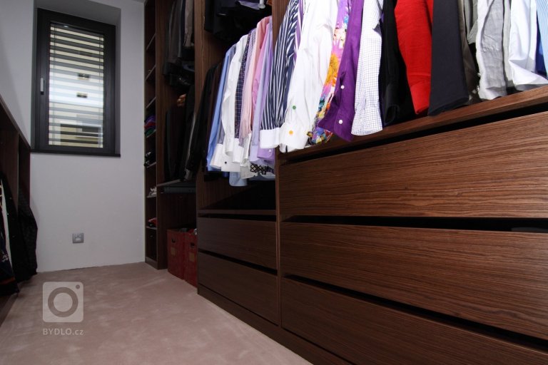 add picture to album