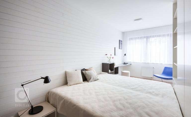 add picture to album