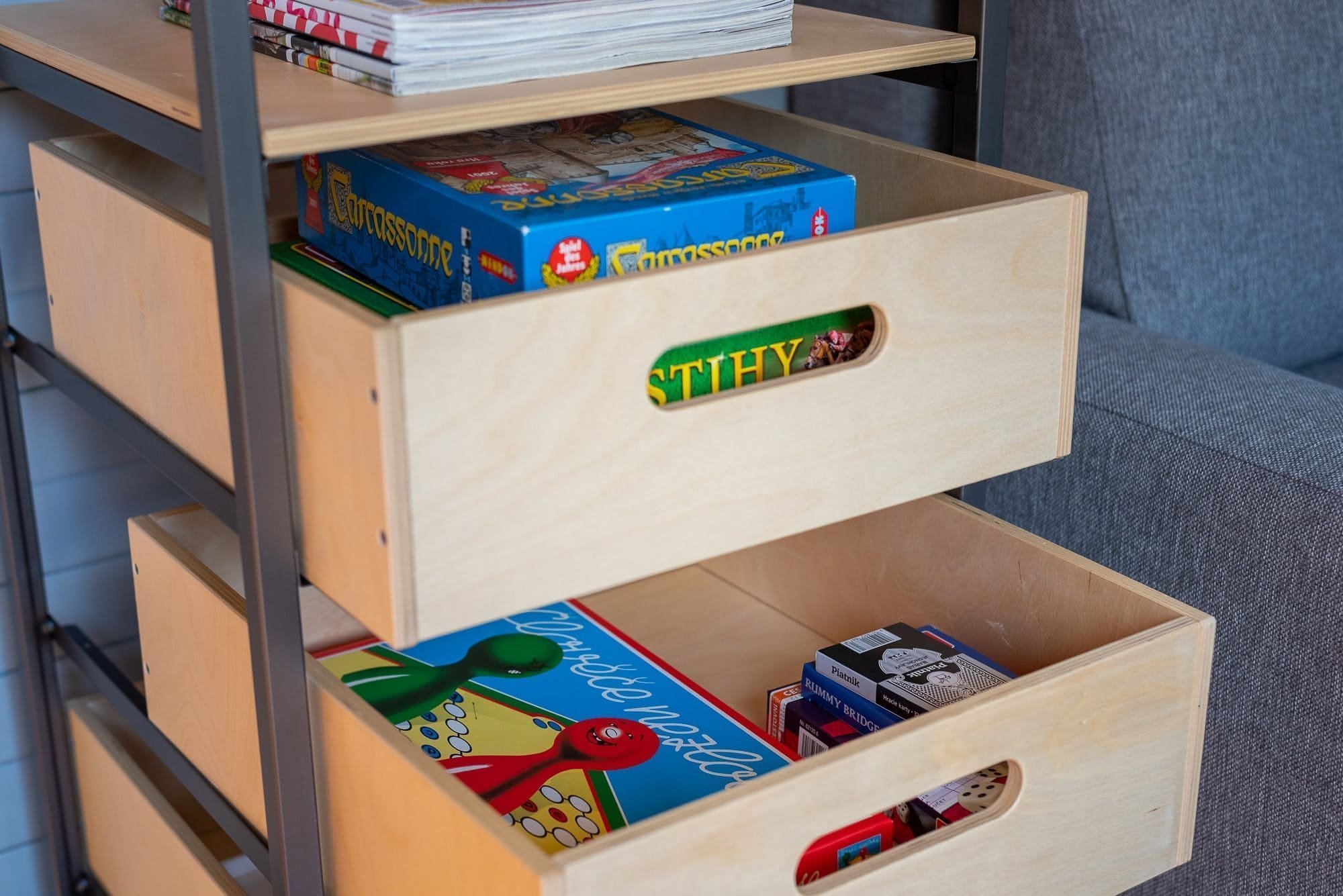 Místo chaty mají vagón