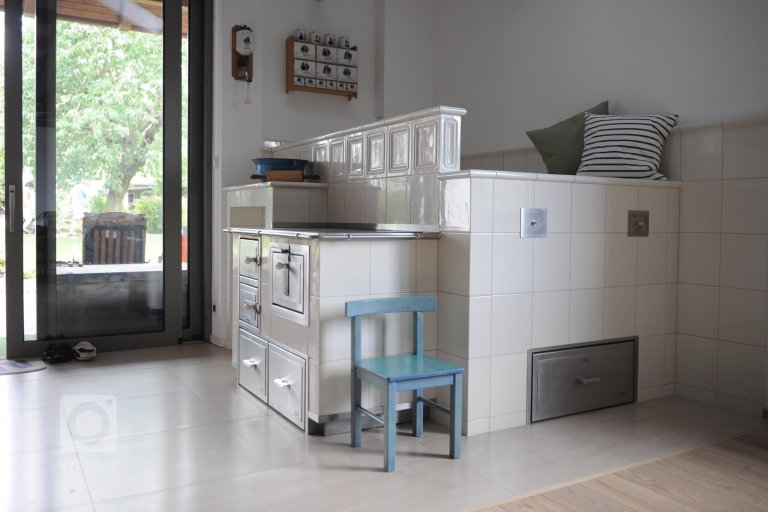 add picture to album