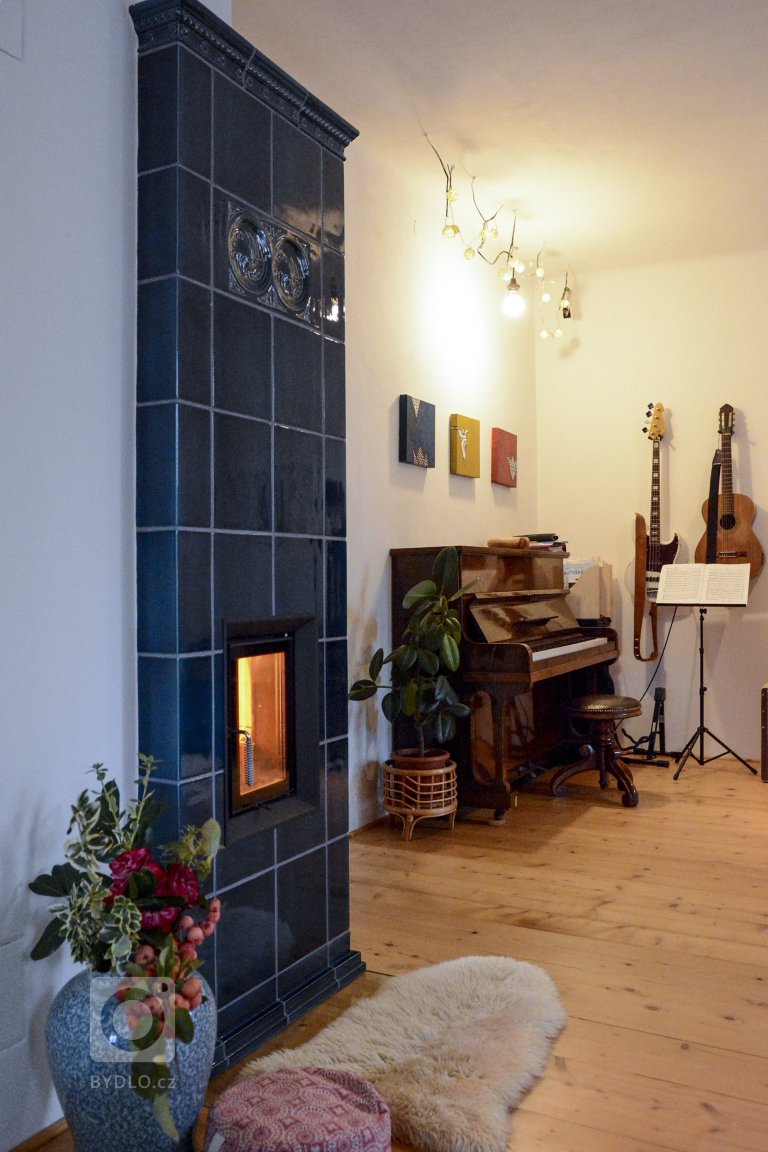 add picture to album