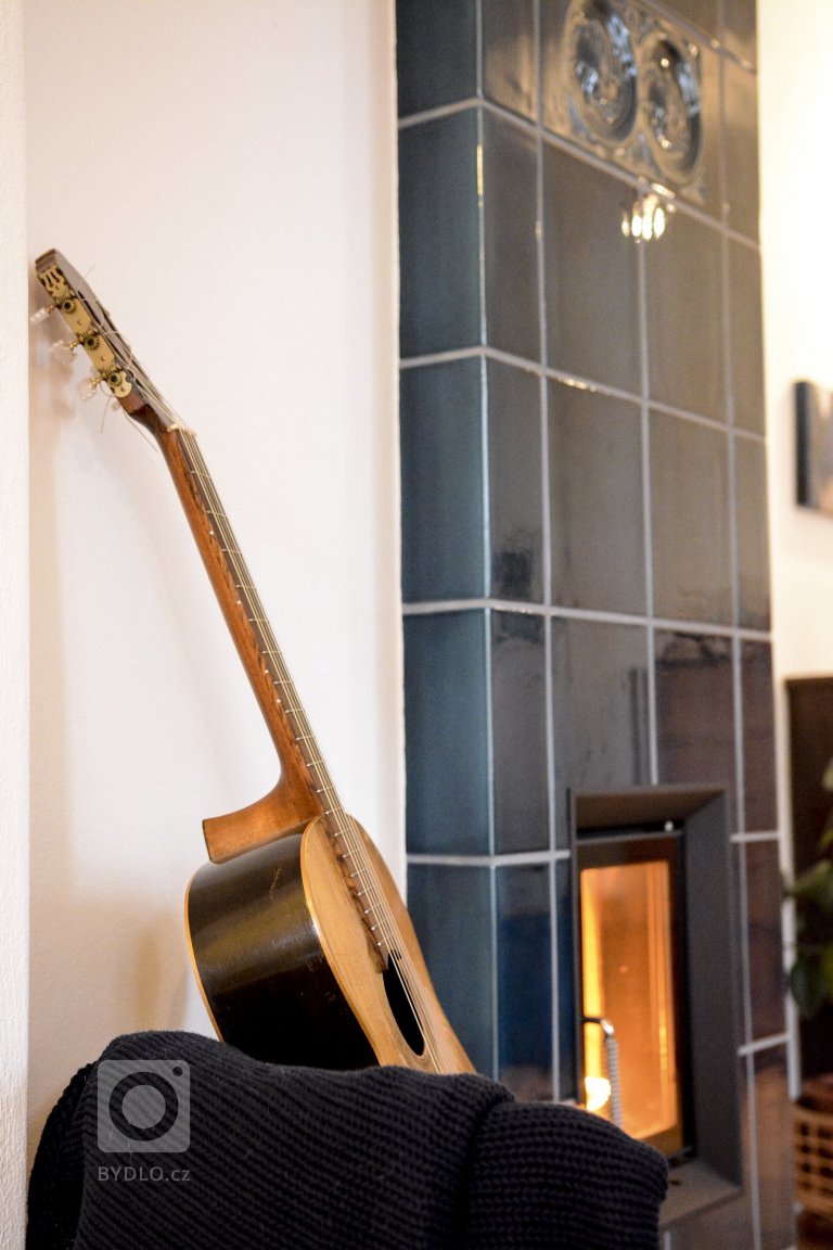 add picture to album