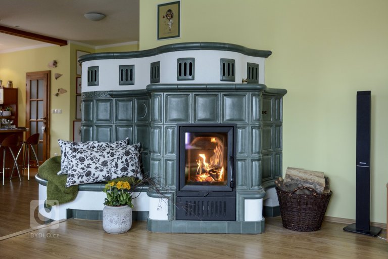 add picture to album