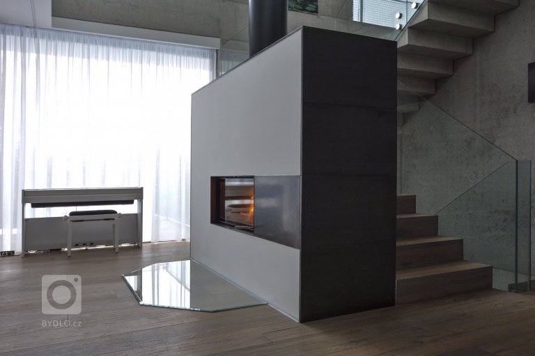 add picture to album