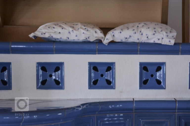 add picture to album