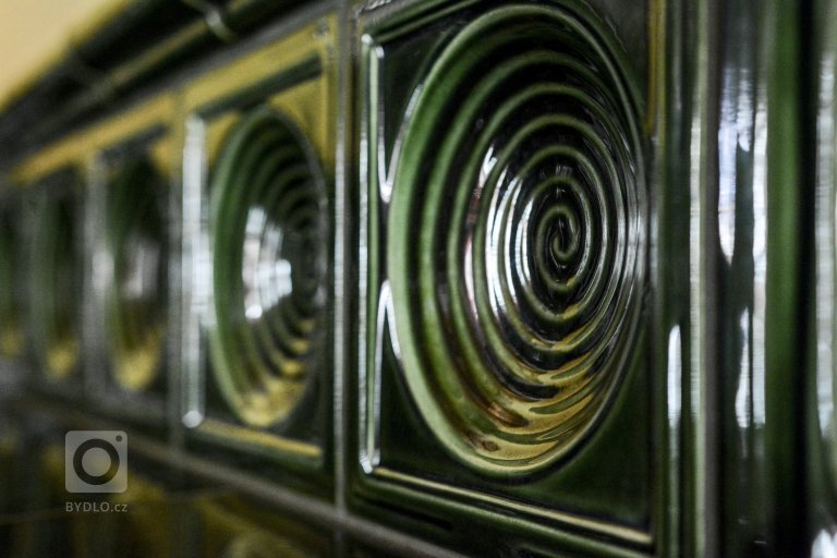 add picture to album