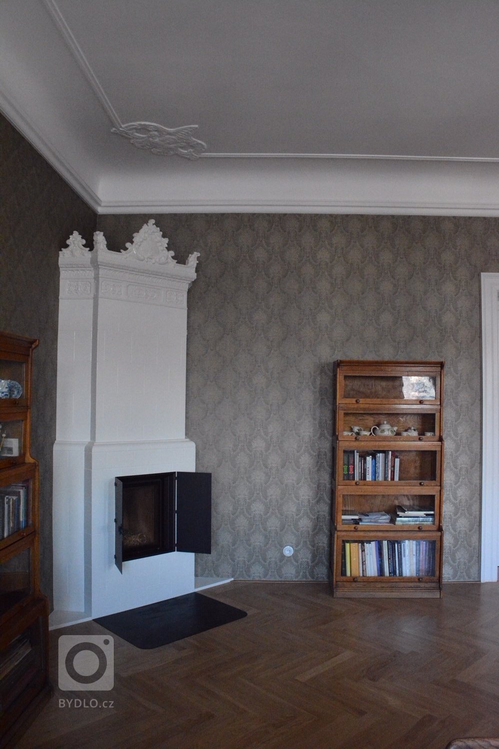 Realizace: David Vosecký

Keramika: K&amp;K POKER, Keramika Bechyně
