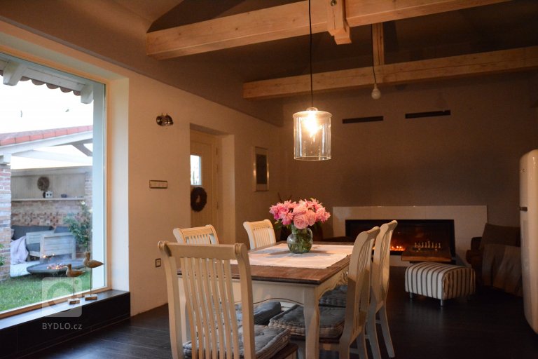 add picture to album