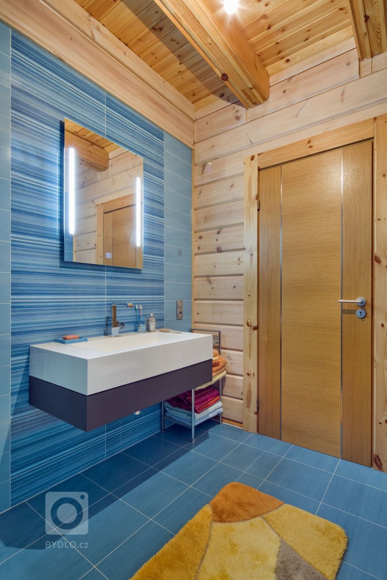 add picture to album