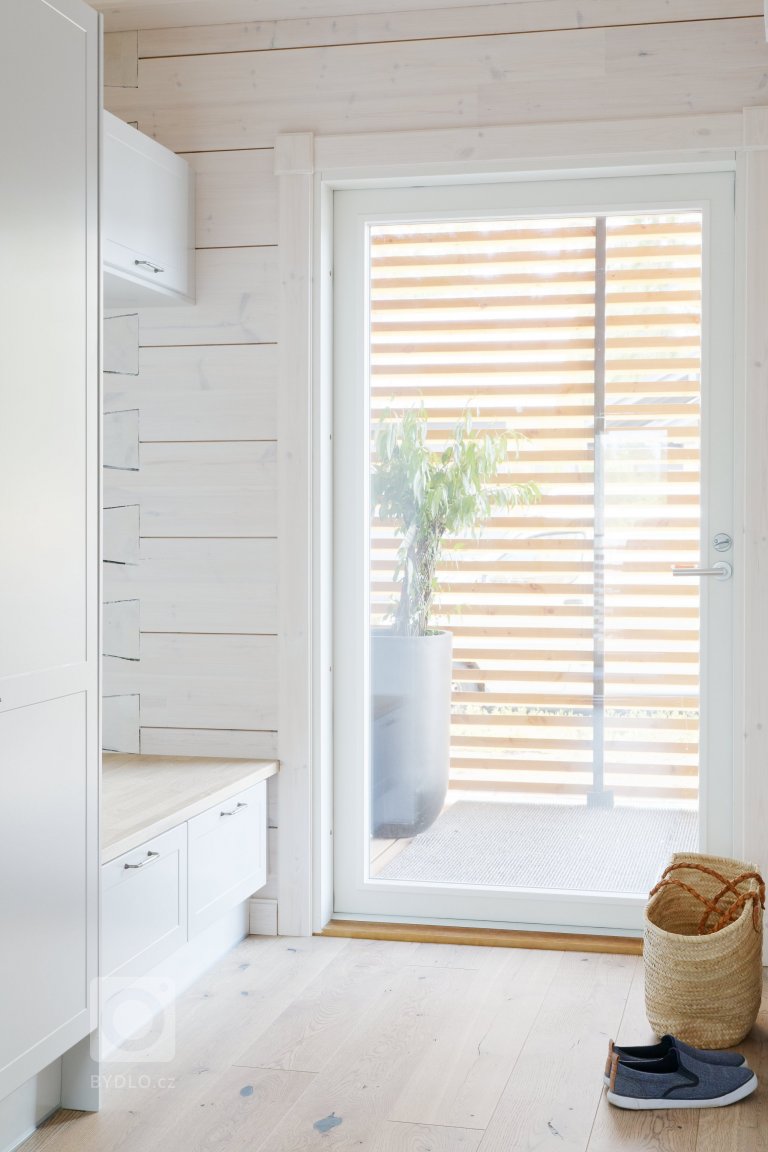 add picture to album