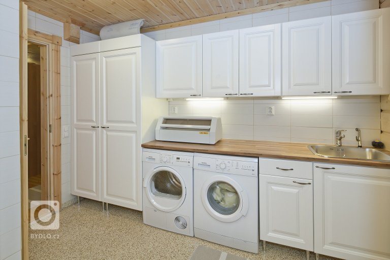 add picture to album