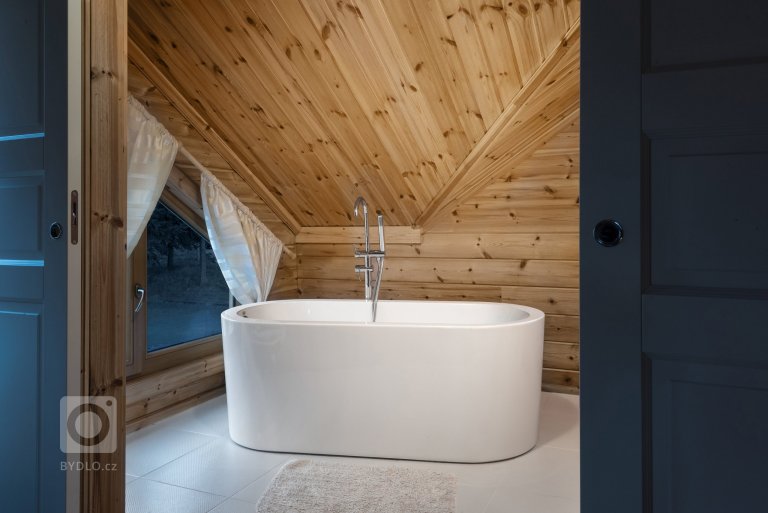 add picture to album