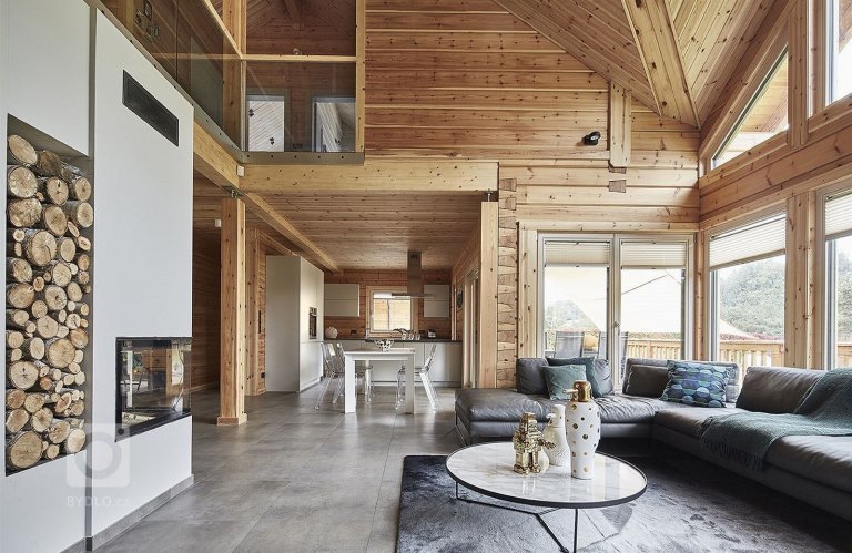 add picture to album