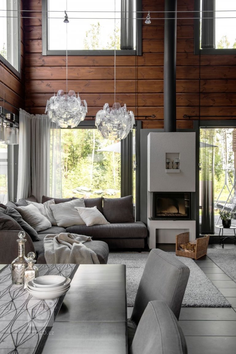 add picture to album