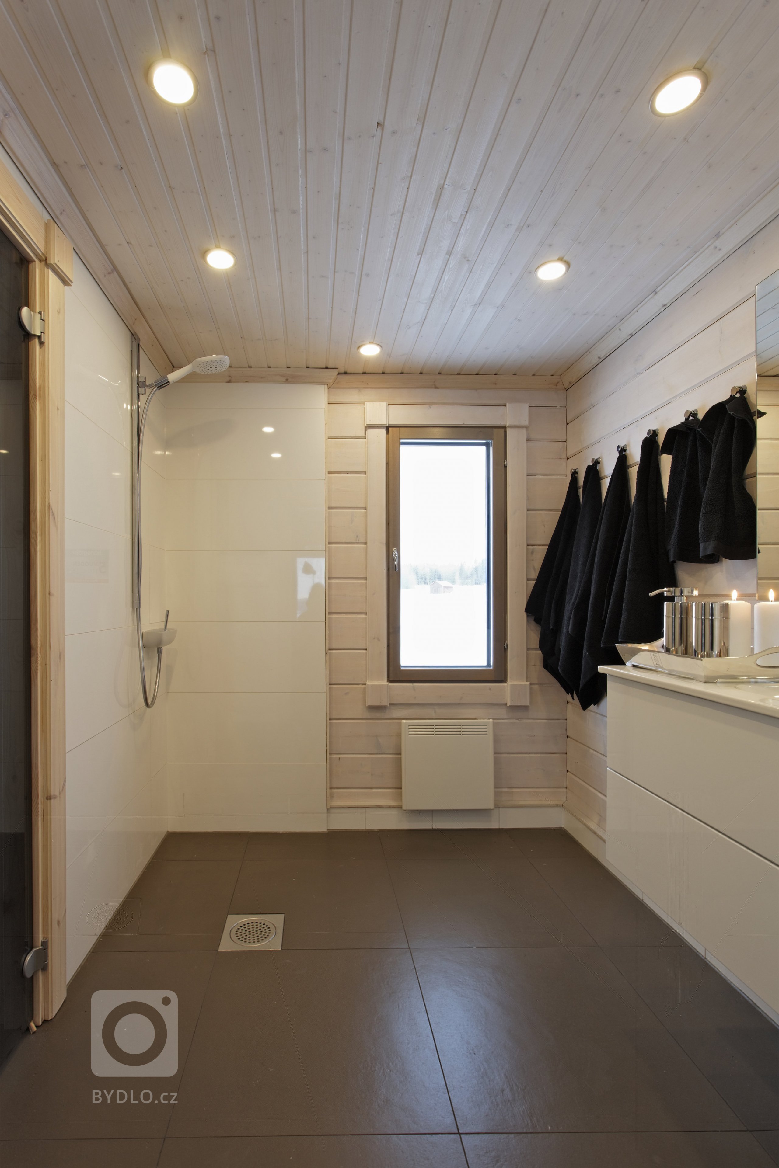 V malém interiéru lze vykouzlit opravdu divy :-) Důkazem je srubová chata&nbsp;KONTIO&nbsp;z kolekce Nalle s podlahovou plochou 30m2. Chatu lze upravit&nbsp…