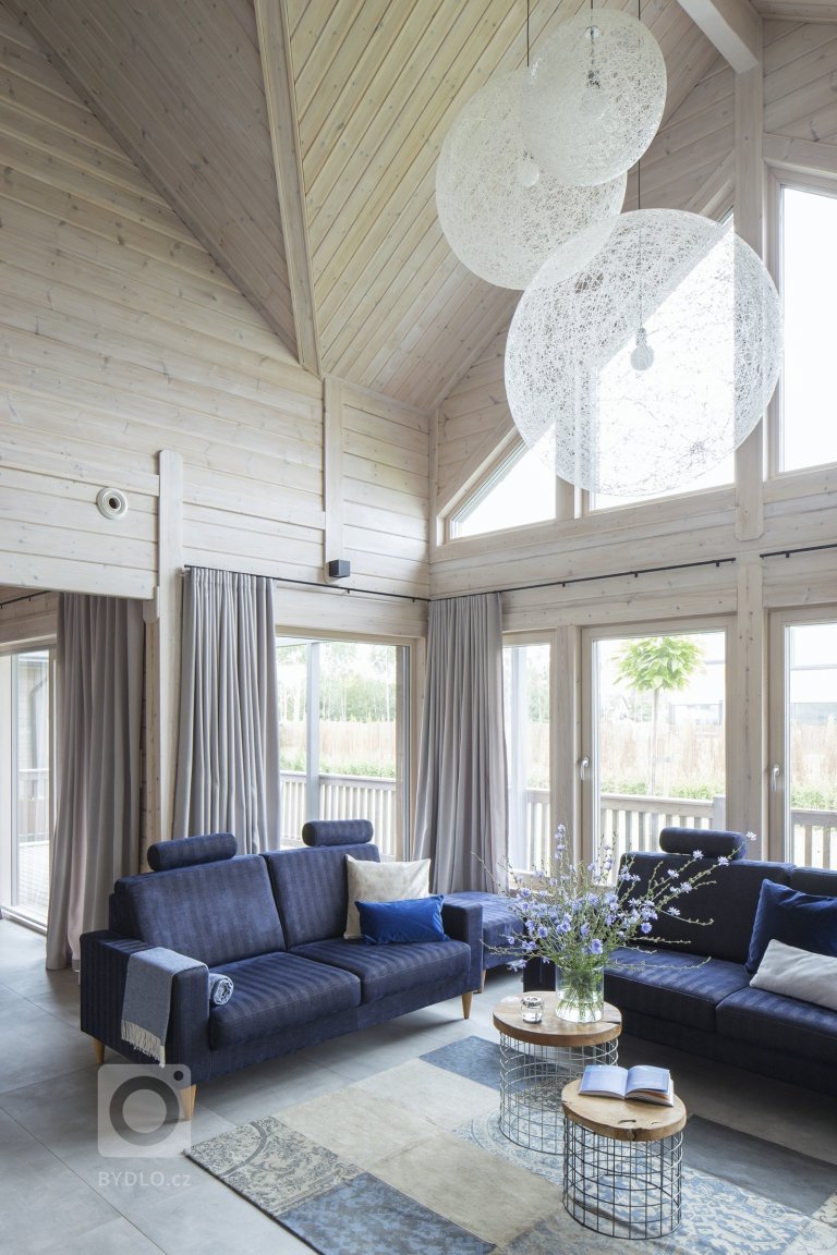 add picture to album