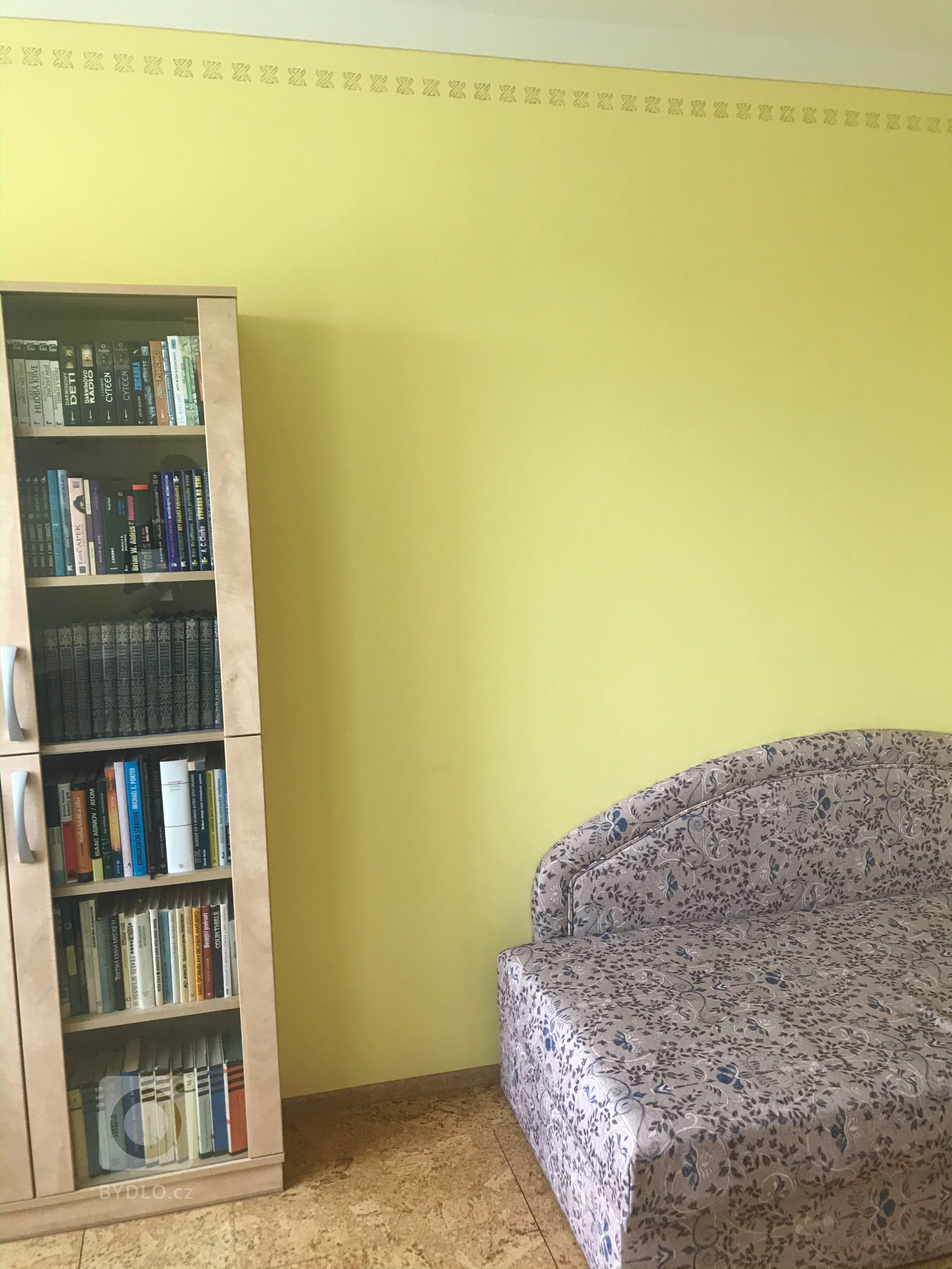 Dvoupodlažní rodinný dům si po delším čase vyžaduje interiérovou obnovu kvůli novým požadavkům rostoucích dětí a práce rodičů z domova. Přáním klientů bylo…