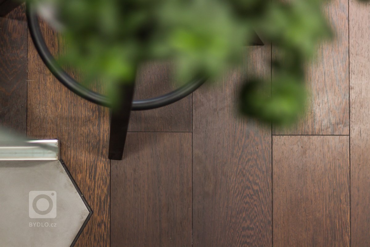 Spolupráce s výrobky je u kadeřnictví stěžejní. Vlasové produkty jsou nedílnou součástí studia a kadeřníci je neustále používají. Tudíž mají být v prostoru…