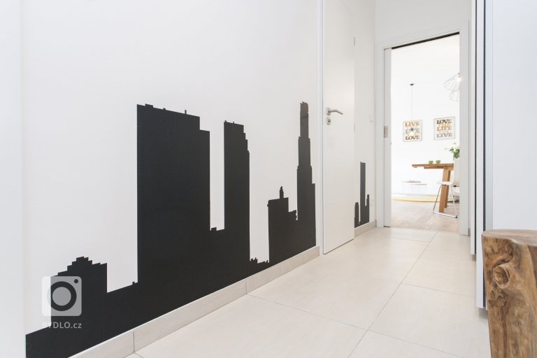 add picture to album