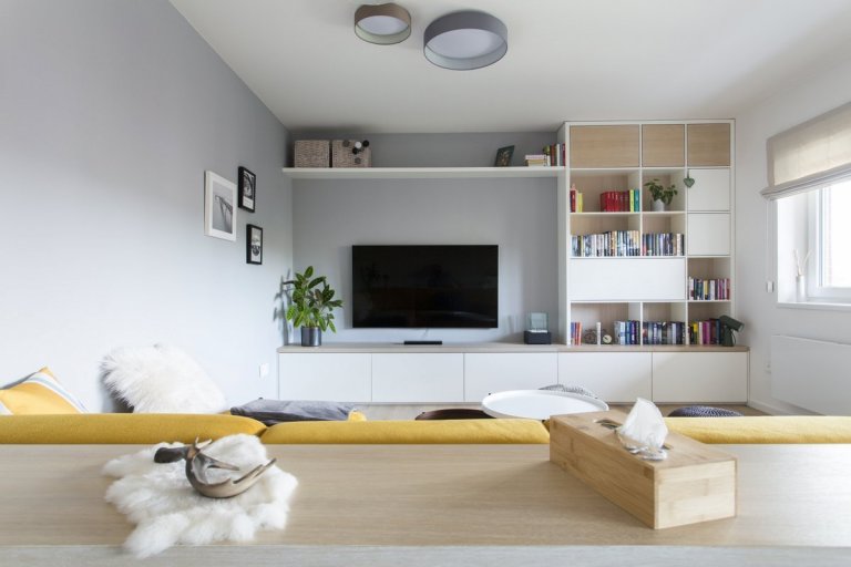Byt v Modřanech, 60m2 pro mladou dámu, dispozice 2+kk. Hezký prostorný obývací pokoj&nbsp;s kuchyní a ložnice, nabízí příjemné bydlení. Byt je navržený tak,…