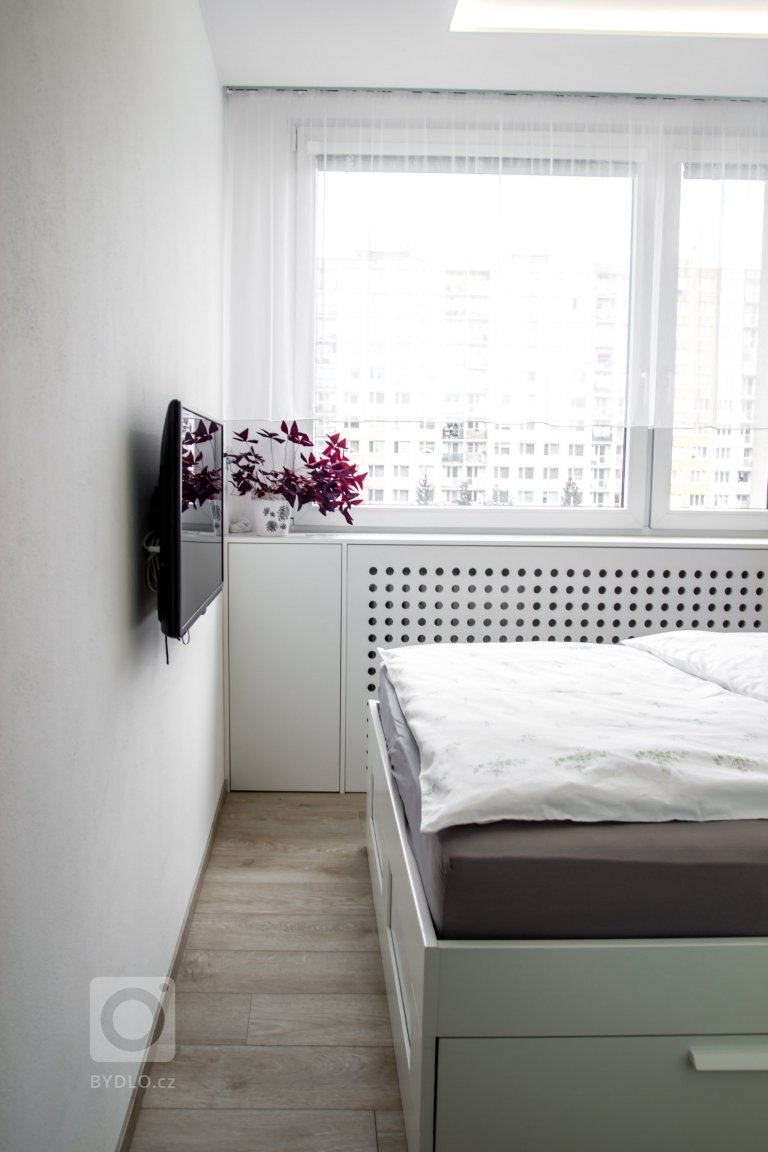 add picture to album