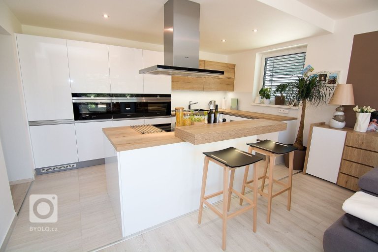 add picture to album