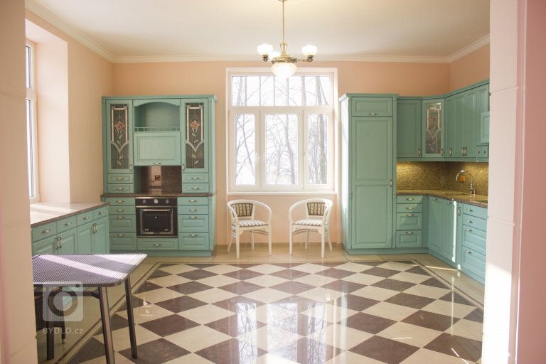 add picture to album