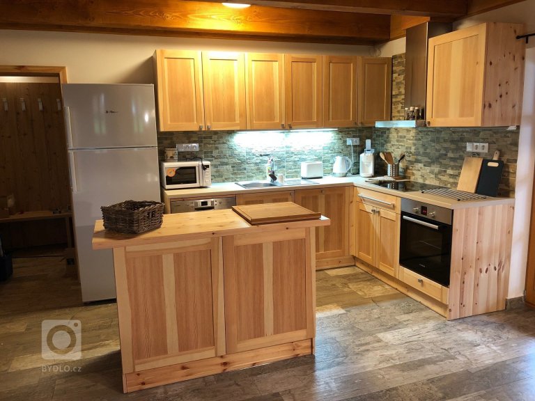 add picture to album