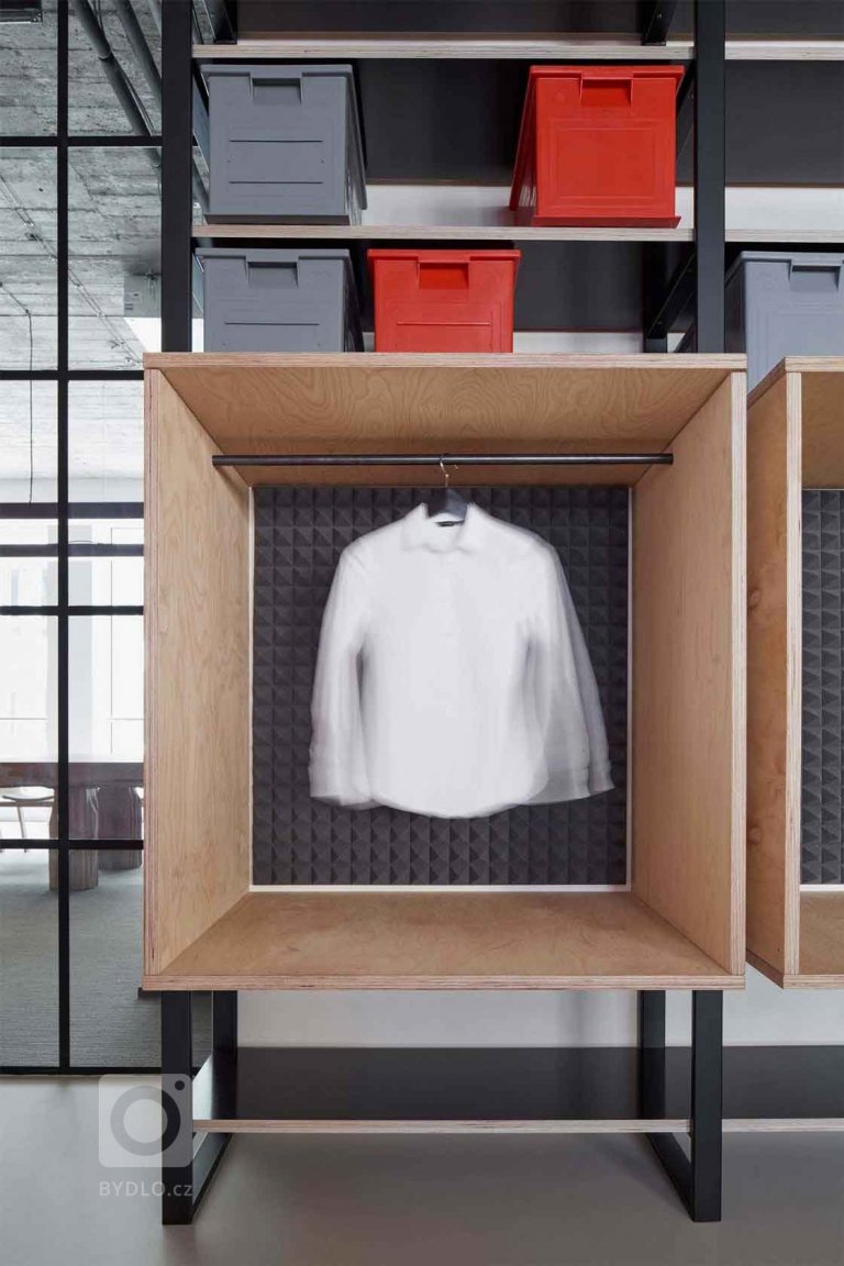 add picture to album