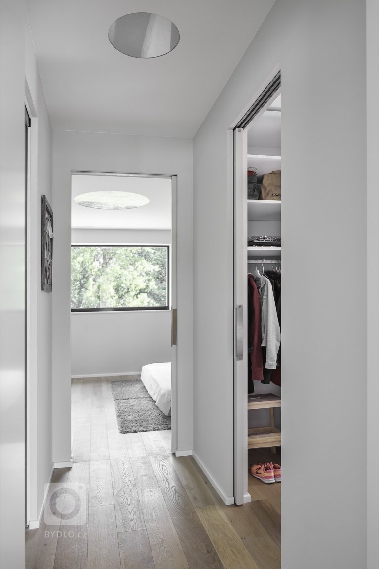 add picture to album