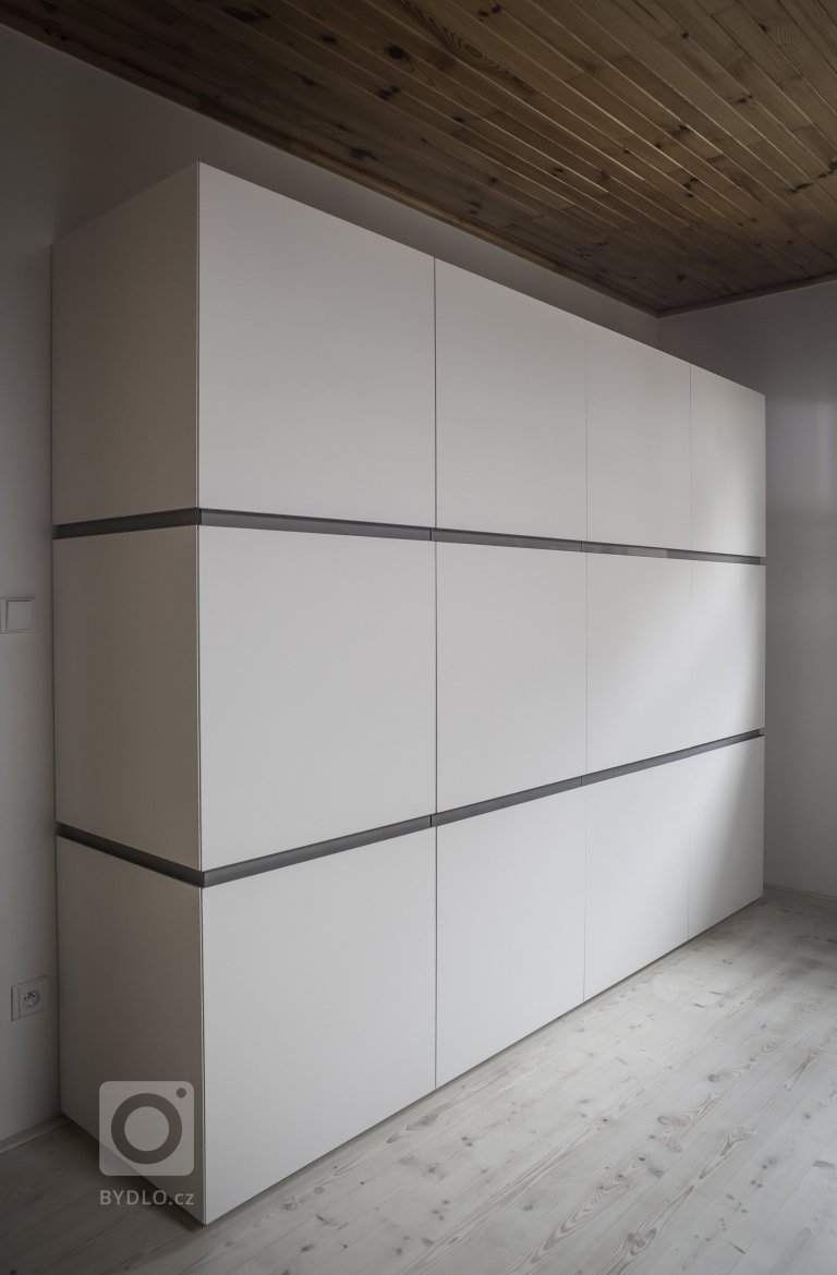 add picture to album