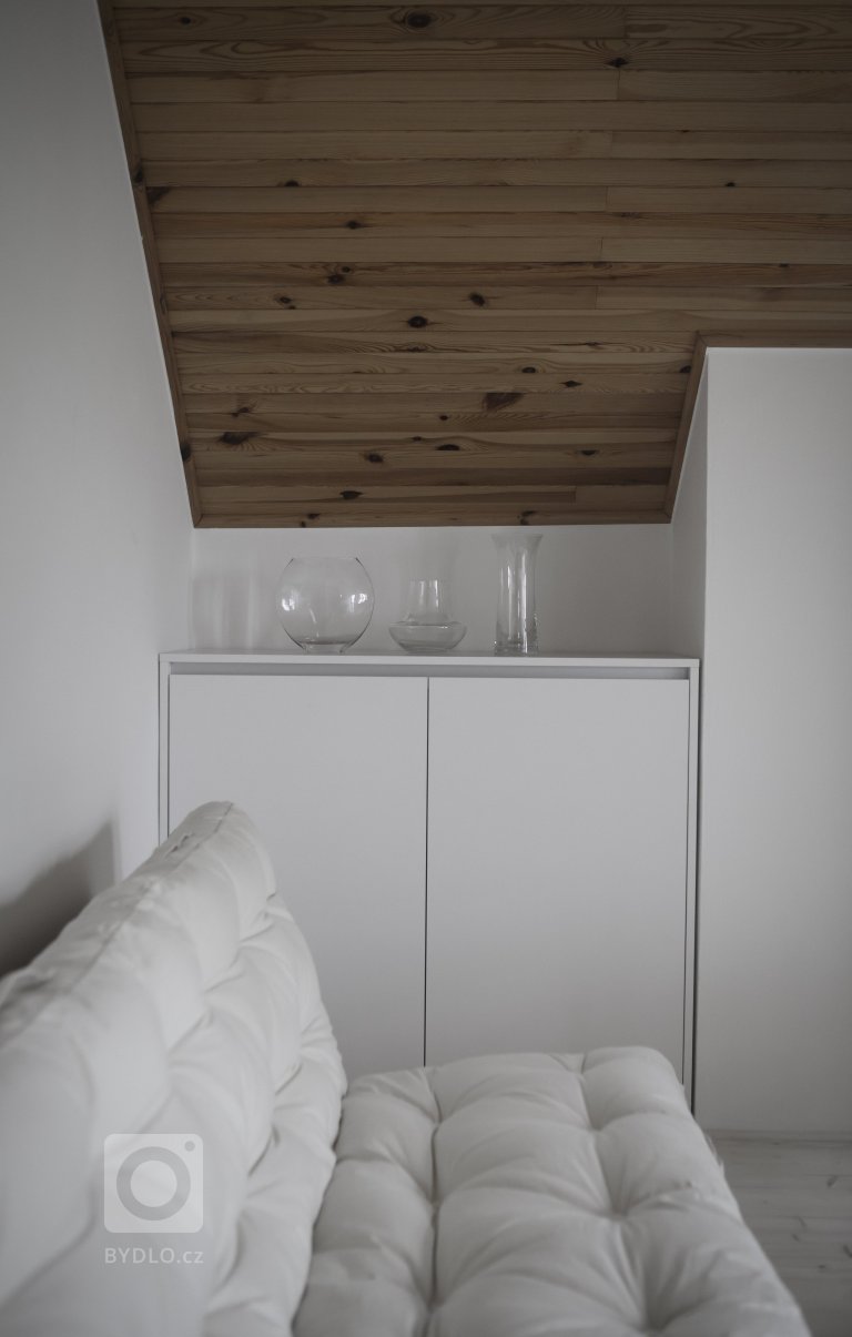 add picture to album