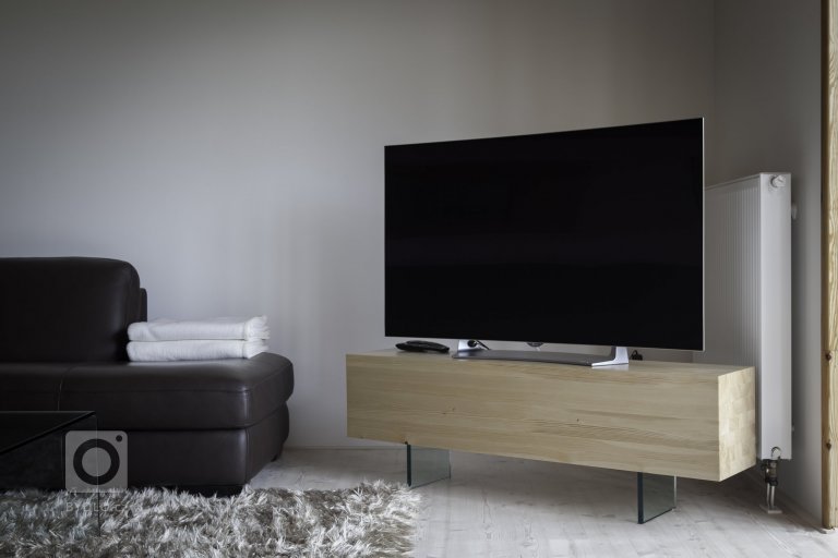 add picture to album