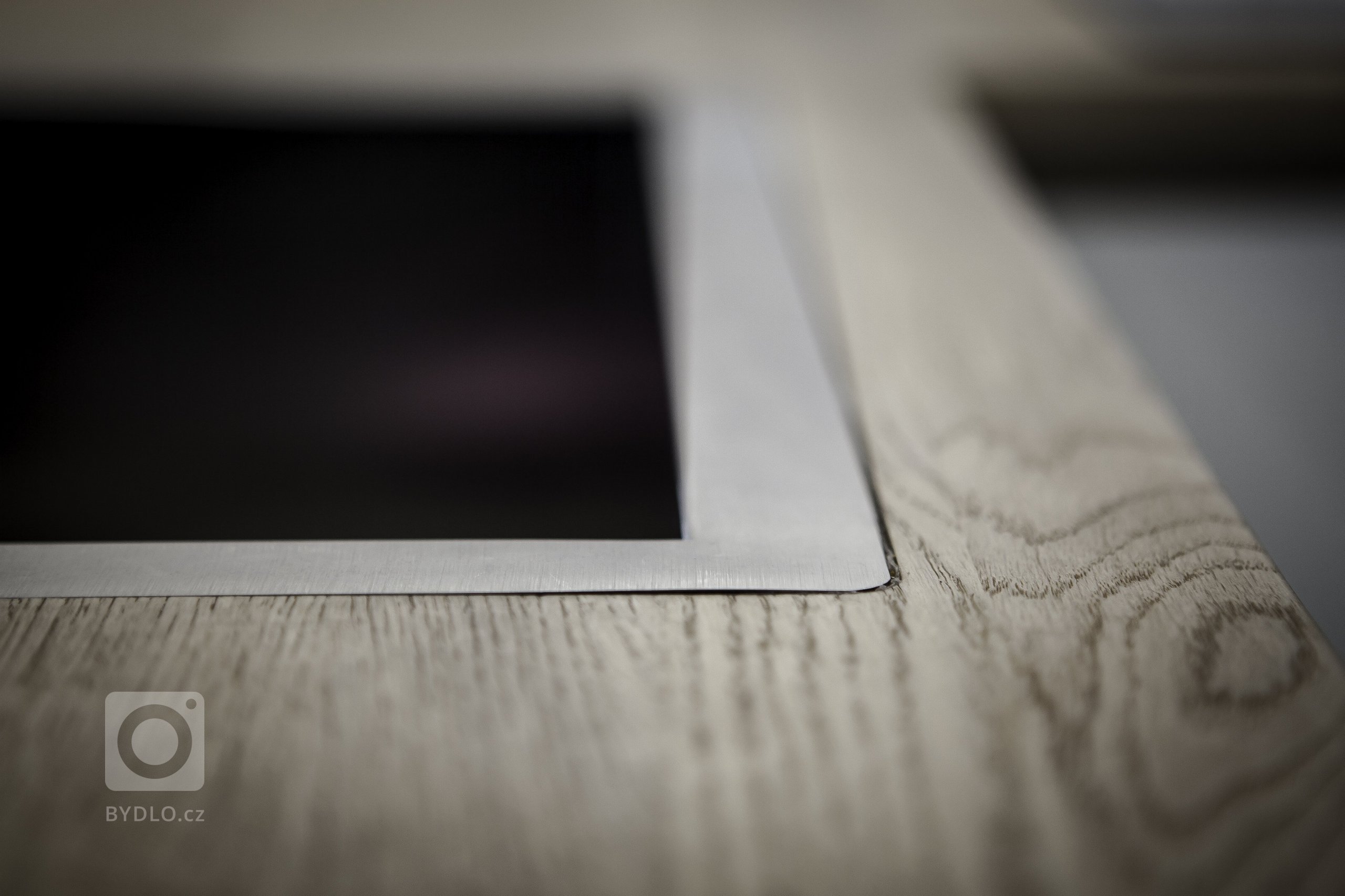 Vše začalo požadavkem na nábytek do koupelny. Nakonec LE BON navrhl a realizoval kompletní interiér. Protože v tomto domě byla už řada prvků, jako podlahy,…