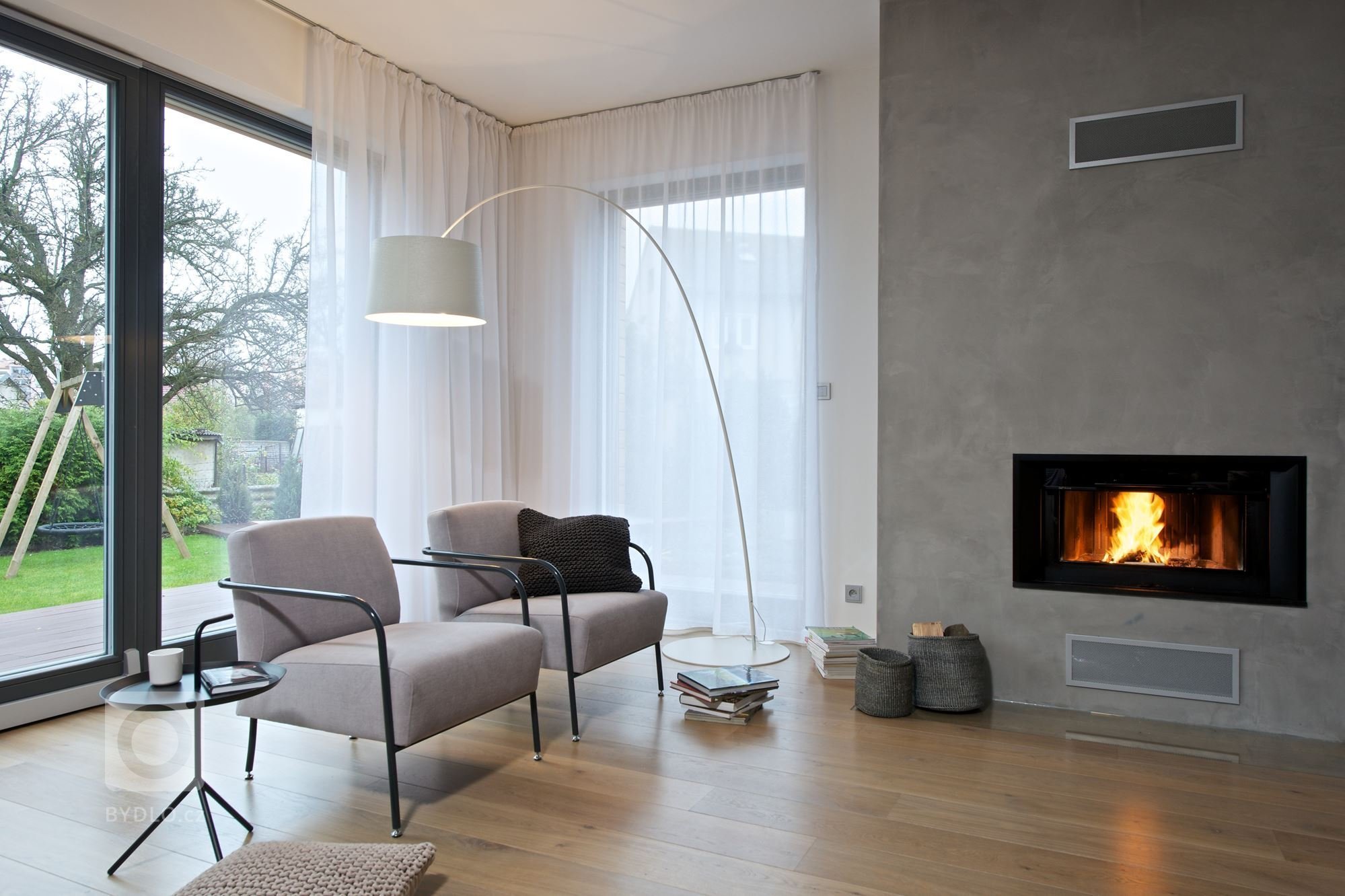 Rekonstrukce a přístavba rodinného domu na Barrandově. Čistě náhodou k domu náležela dřevěná kůlna, která souhrou šťastných náhod byla zapsána v katastru…