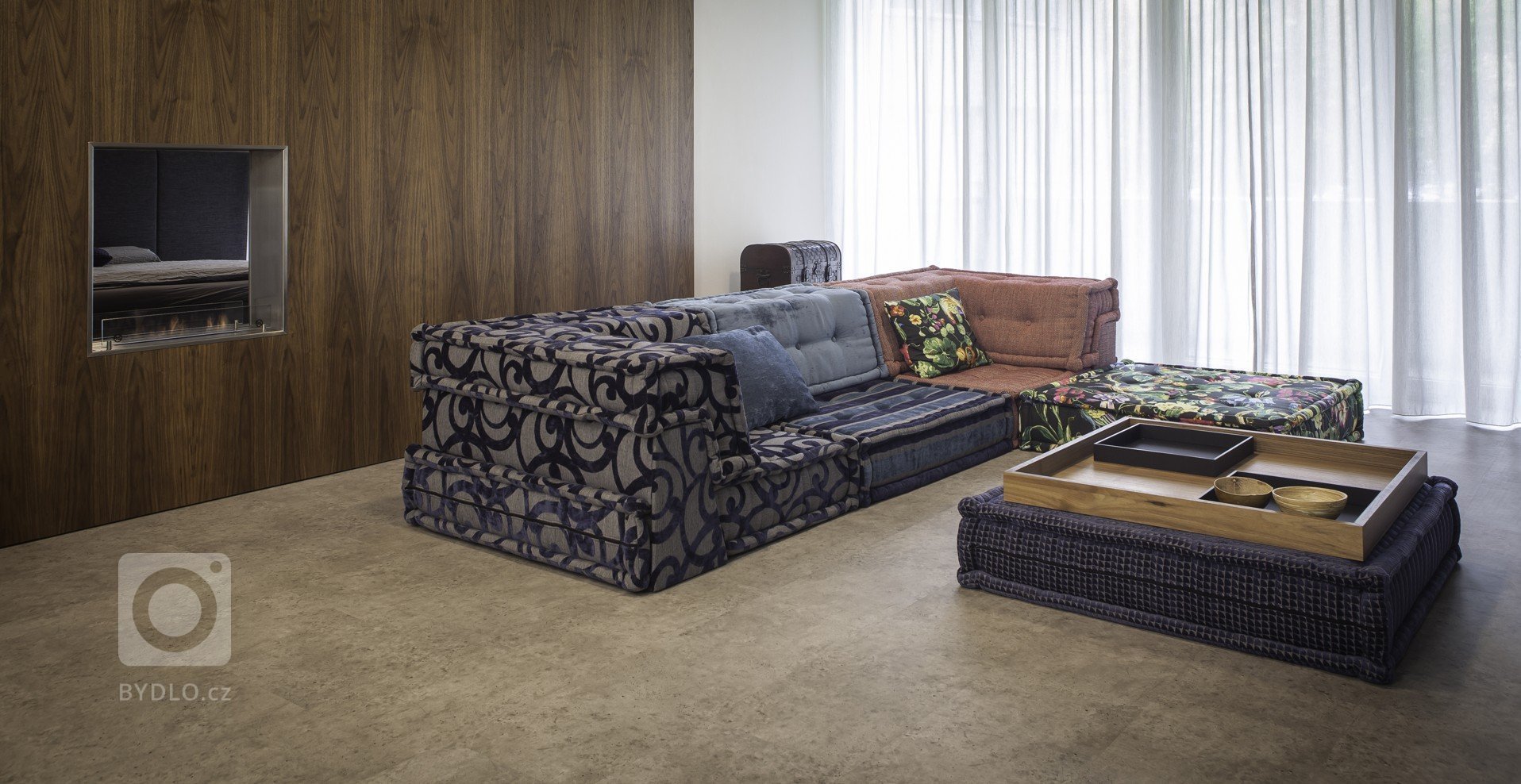 Představujeme vám náš oblíbený interiér.&nbsp;Při kompletní rekonstrukci jsme&nbsp;stávající prostor s mnoha zdmi maximálně otevřeli.

Všechny stěny jsme…