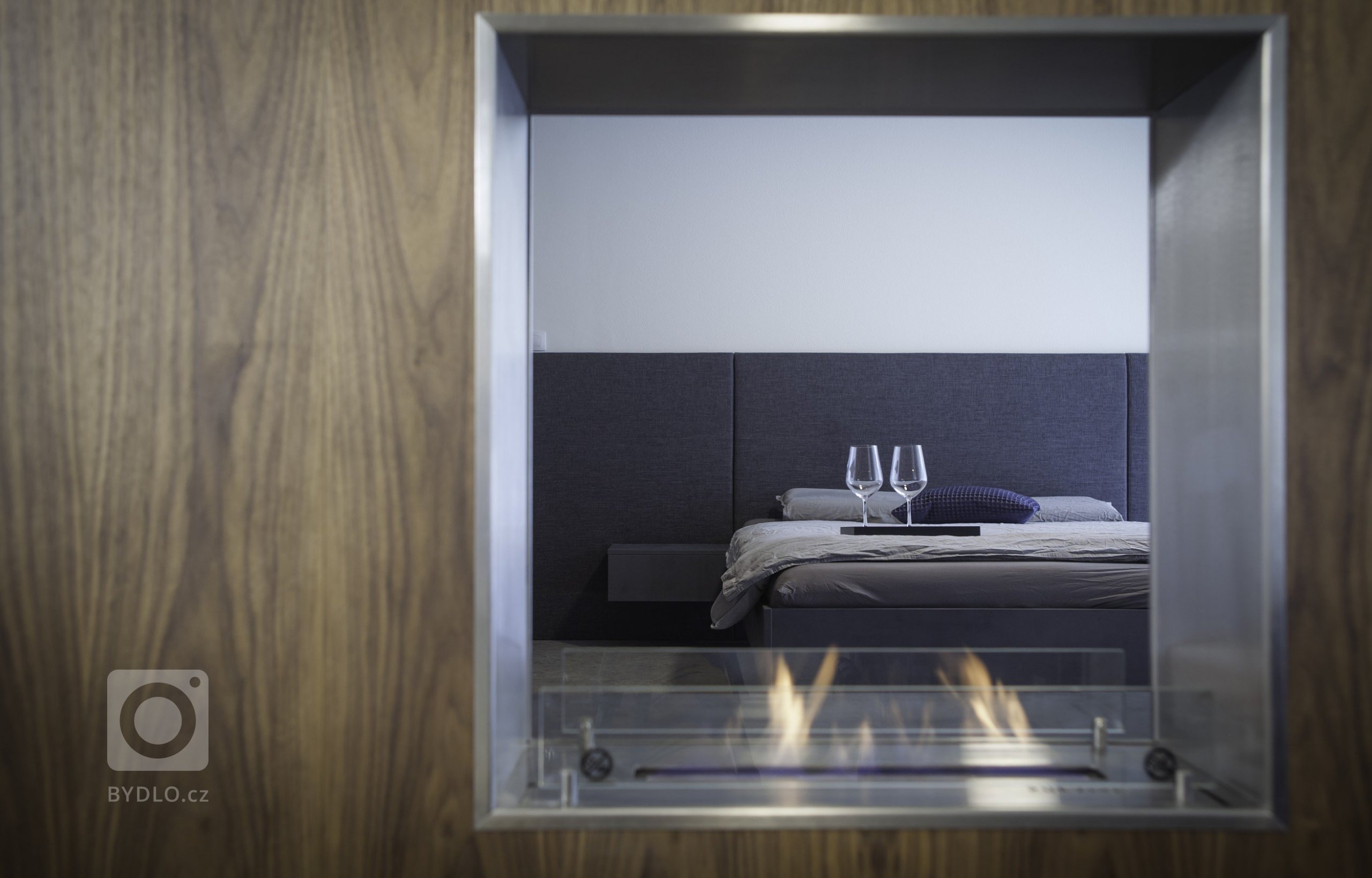 Představujeme vám náš oblíbený interiér.&nbsp;Při kompletní rekonstrukci jsme&nbsp;stávající prostor s mnoha zdmi maximálně otevřeli.

Všechny stěny jsme…