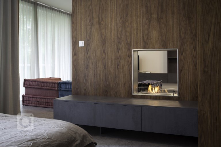 add picture to album