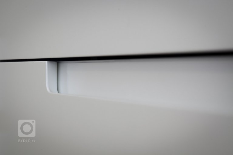 add picture to album