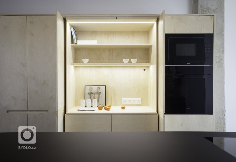 add picture to album