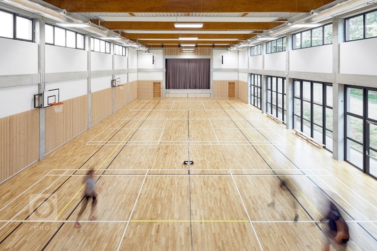 add picture to album