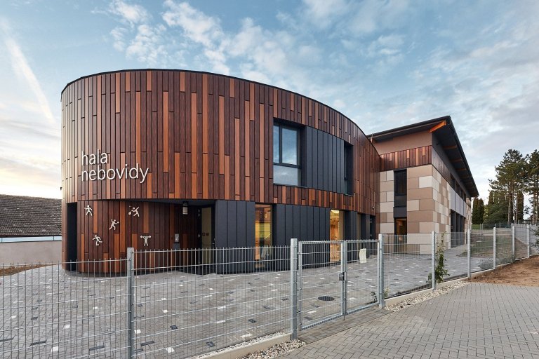 Sportovní a společenská hala Nebovidy u Brna