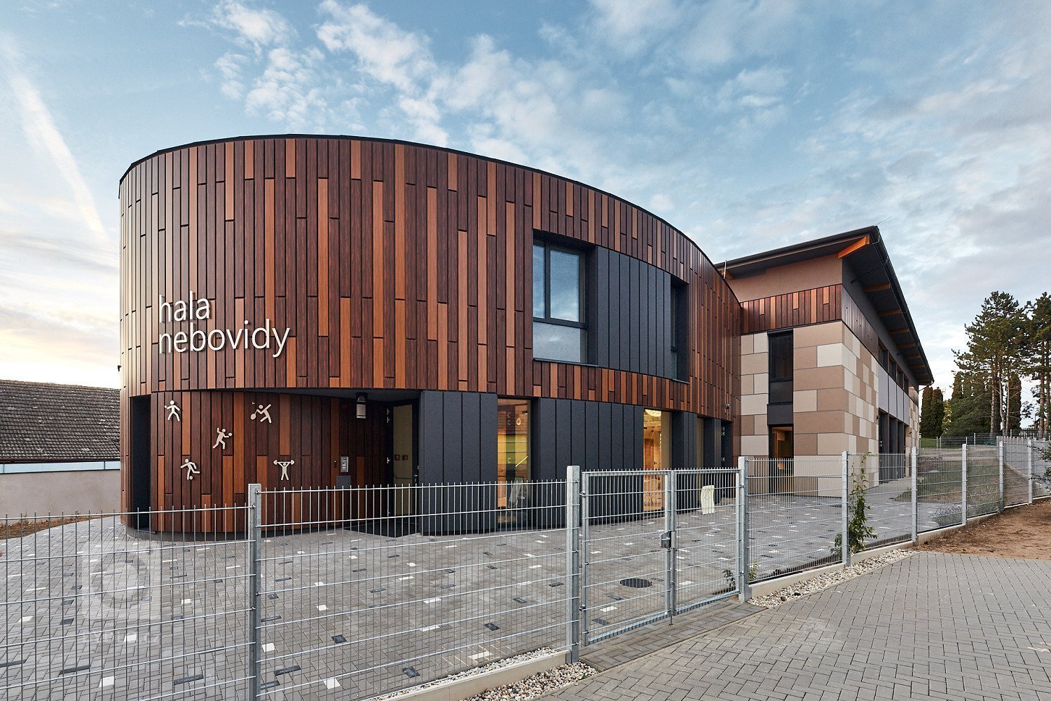 Sportovní a společenská hala Nebovidy u Brna