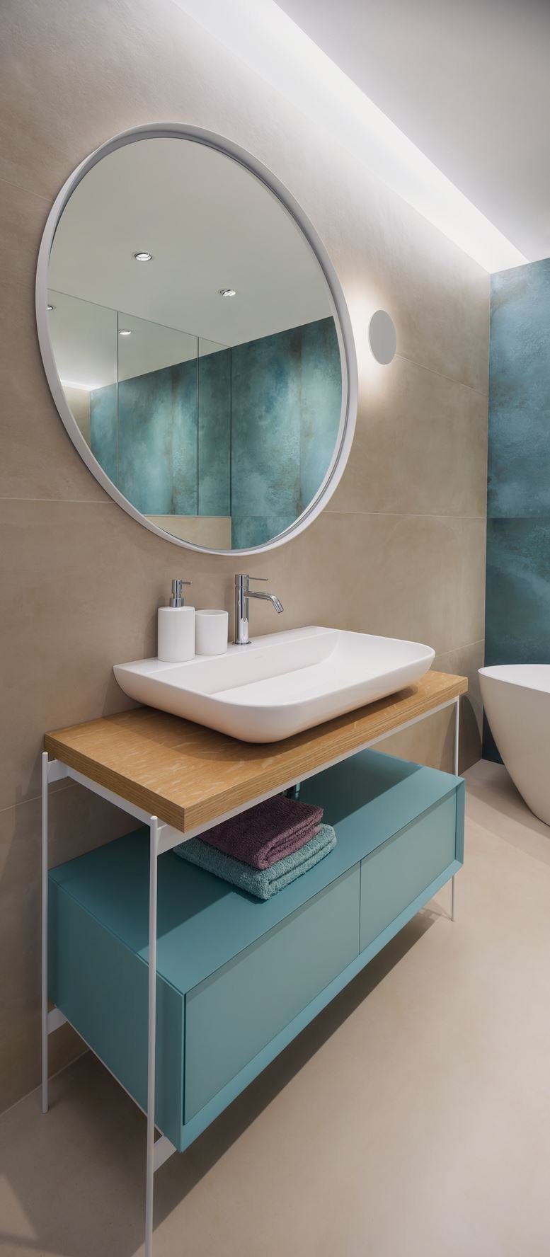 Interiér ve 3  barvách