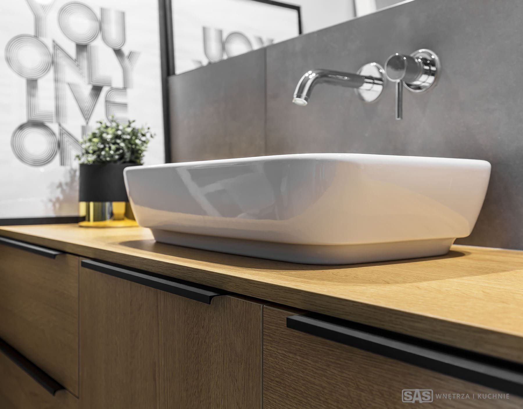 Osobitý interiér - bydlení s šedou