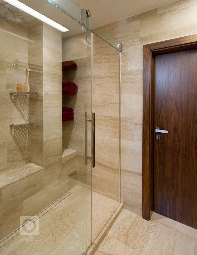 add picture to album