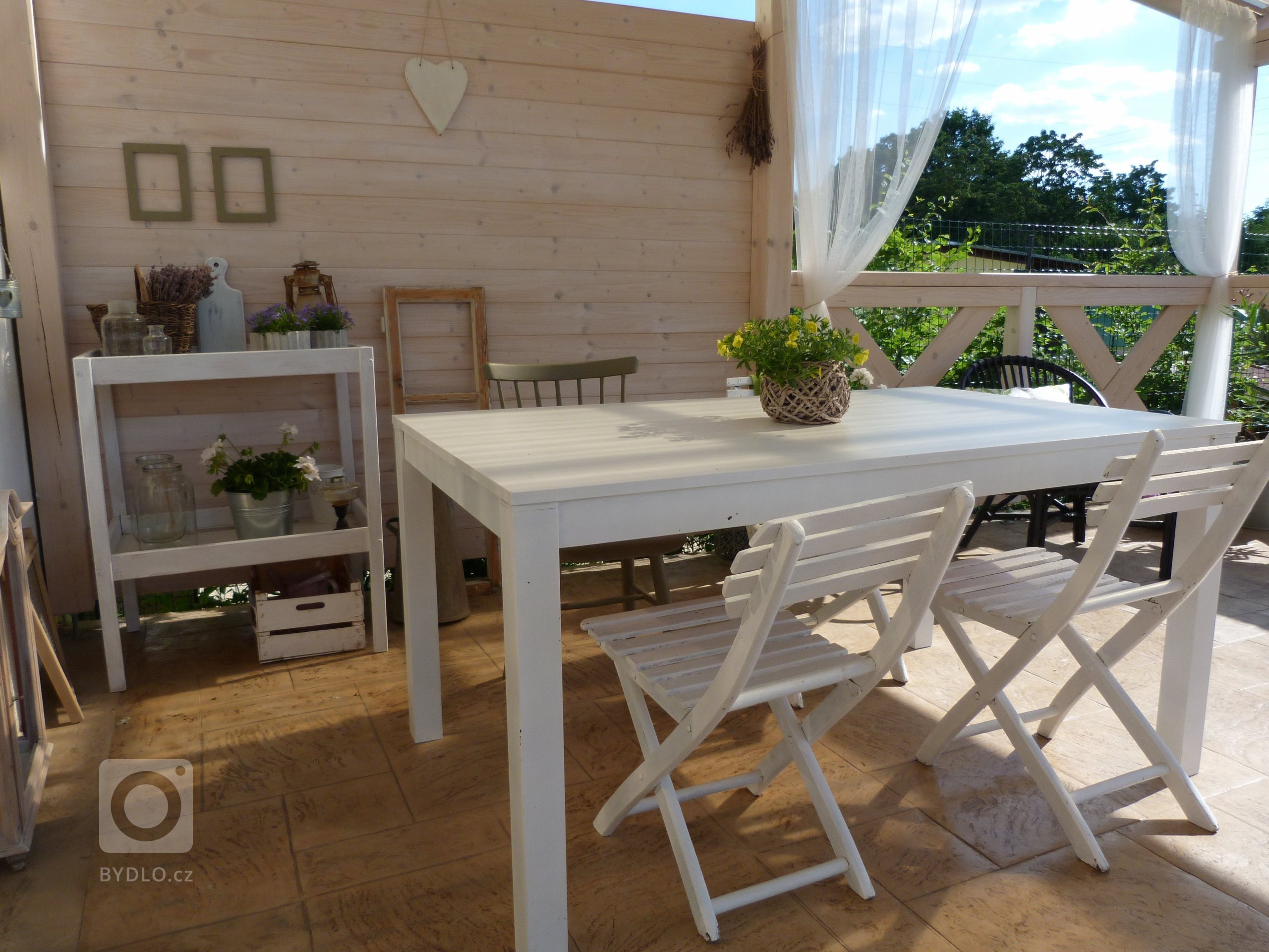 Návrh a realizace terasy.
